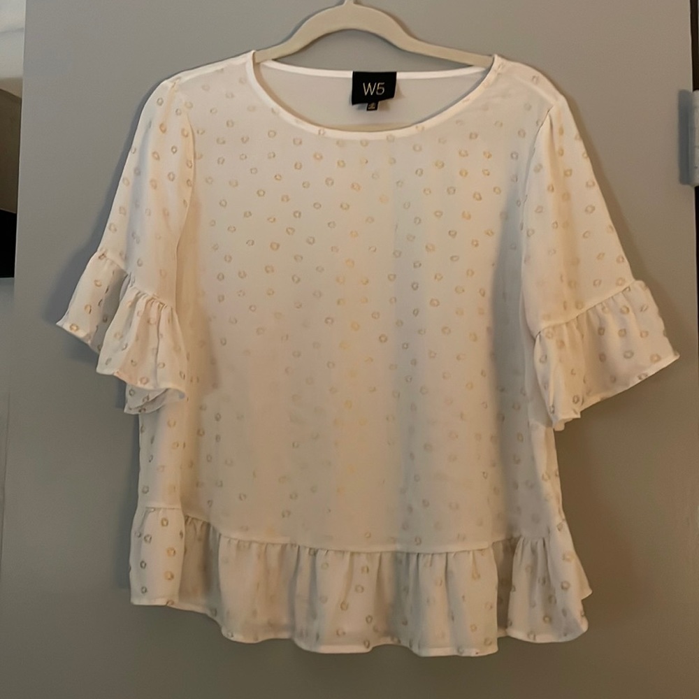 W5 White and Gold Pattern Short Sleeve Top